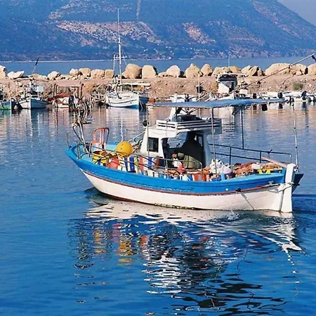 Βίλα Beautiful 5 Star Holiday In A Prime Location In Protaras, Book Early To Secure Your Dates, 1230